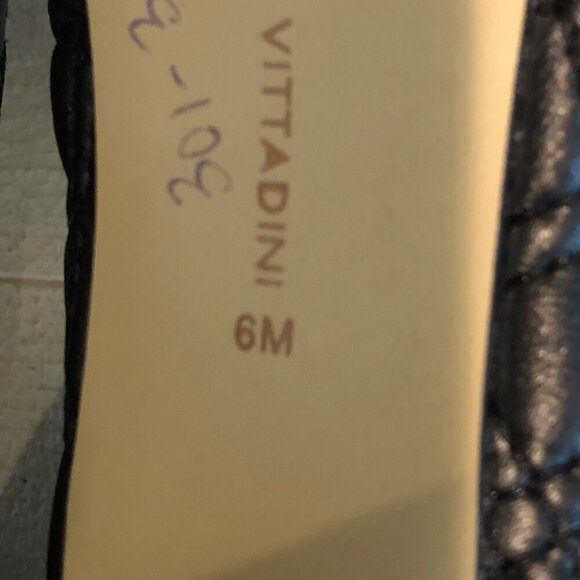 Women's Adrienne Vittadini Shoes Jantine Black Quilted Leather Heels Size 6M - Picture 9 of 12